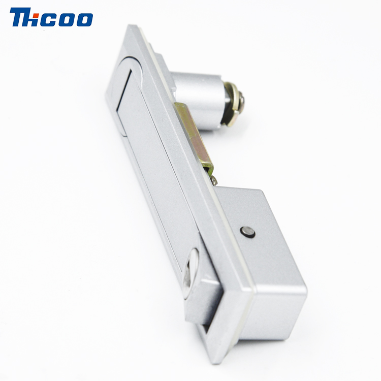 Presione para abrir el Rocker Lock-A7141