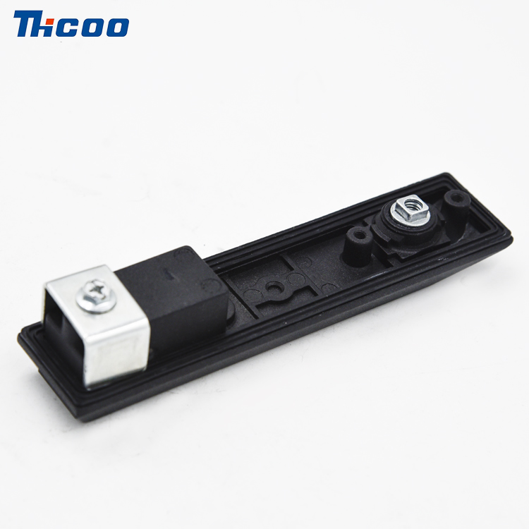 Presione para abrir el Rocker Lock-A7142