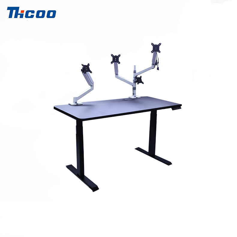 Mesa elevadora de tres secciones con carga positiva y motor doble con tablero